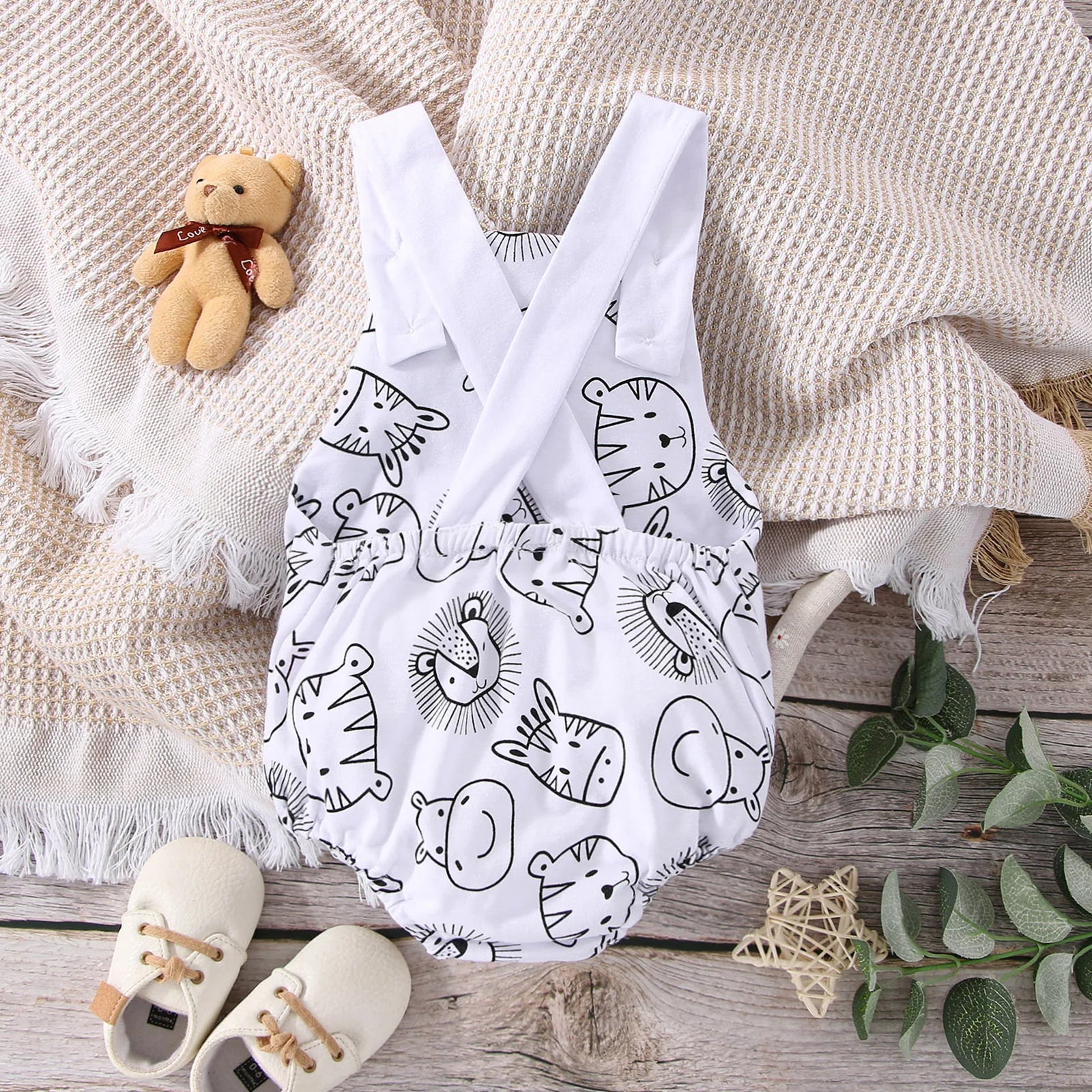 'Zoo Day' Sunsuit (3M-24M)